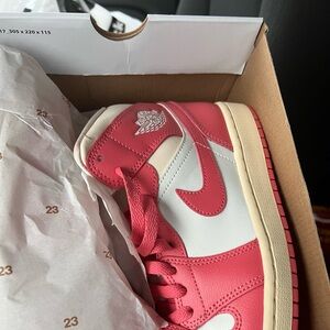 Jordan Women's Red and White Sneakers